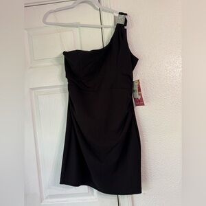 Emerald Sundae Black One-Shoulder Dress